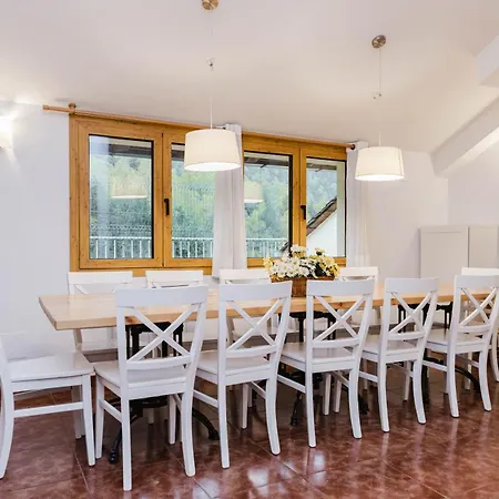 Atico 12 Personas Con Vistas Panoramicas I Andbnb كانيلو